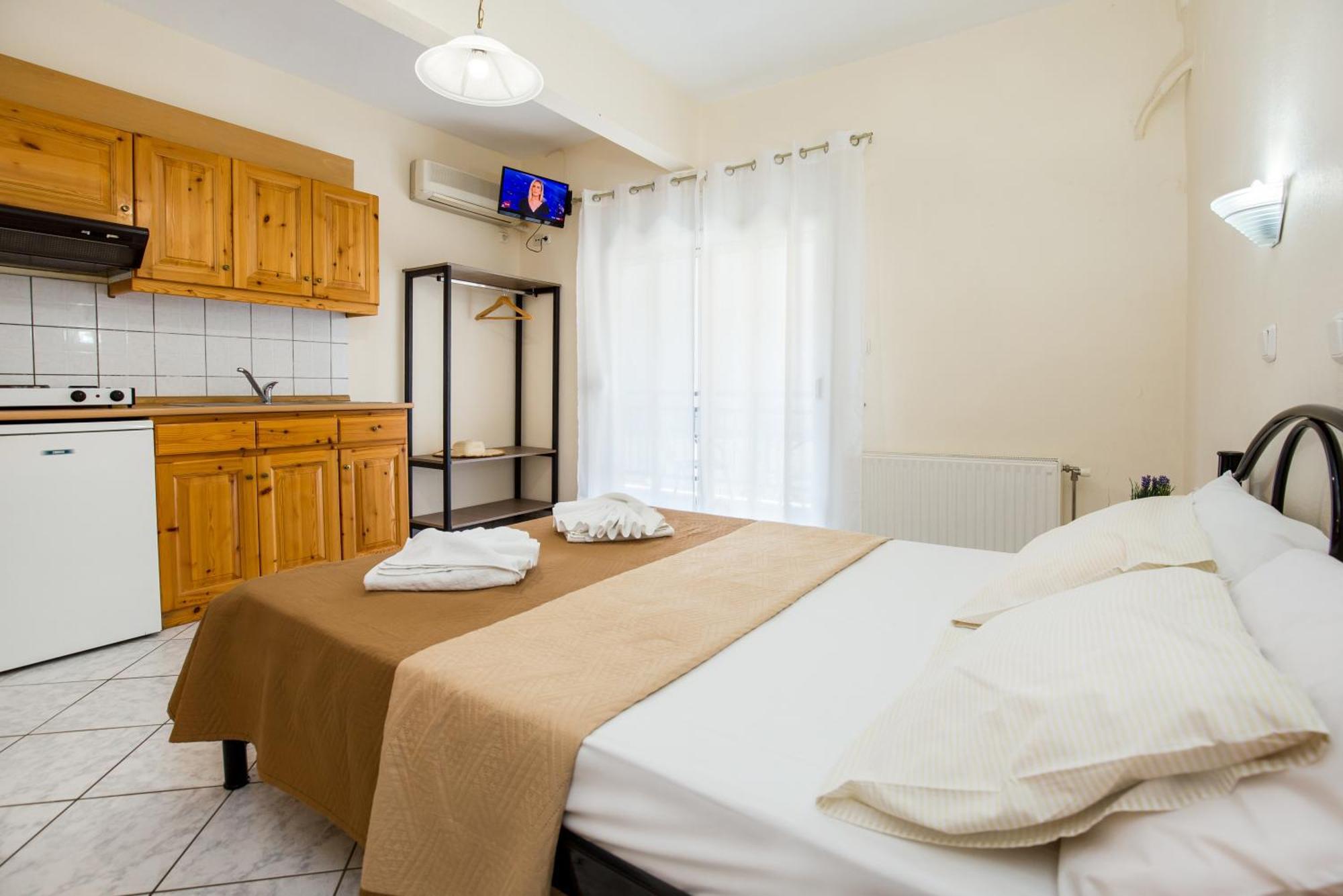 Ianos Apartments Потос Экстерьер фото